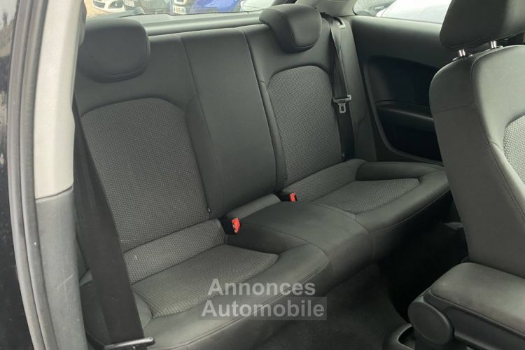 Audi A1 1.6 TDI 105ch FAP Ambiente - <small></small> 11.490 € <small>TTC</small> - #8