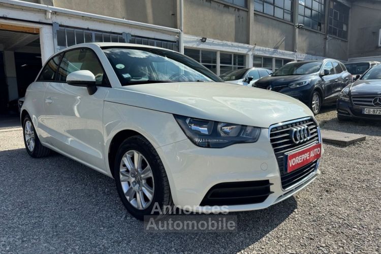 Audi A1 1.6 TDI 90CH FAP AMBIENTE/ TOUTES FACTURES / - <small></small> 9.999 € <small>TTC</small> - #3