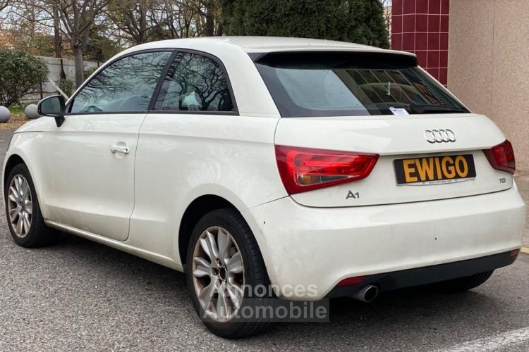 Audi A1 AMBIENTE 105CH - <small></small> 6.980 € <small>TTC</small> - #4