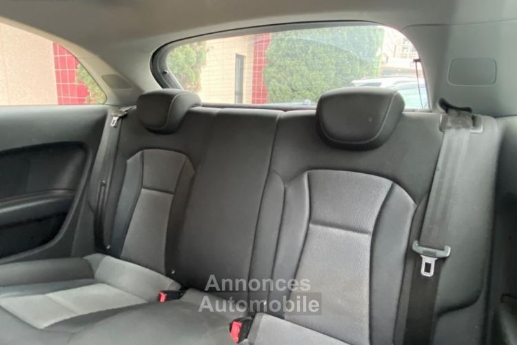 Audi A1 AMBIENTE 105CH - <small></small> 6.980 € <small>TTC</small> - #12