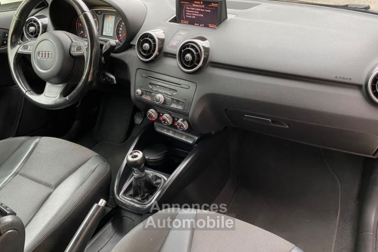 Audi A1 AMBIENTE 105CH - <small></small> 6.980 € <small>TTC</small> - #15