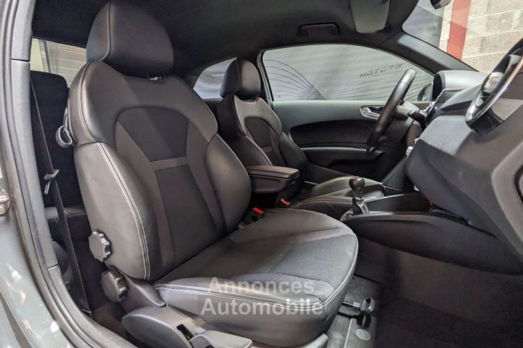 Audi A1 S-Line 125 Xénons Drive Select Radars Sièges cuir chauffants - <small></small> 17.490 € <small>TTC</small> - #3