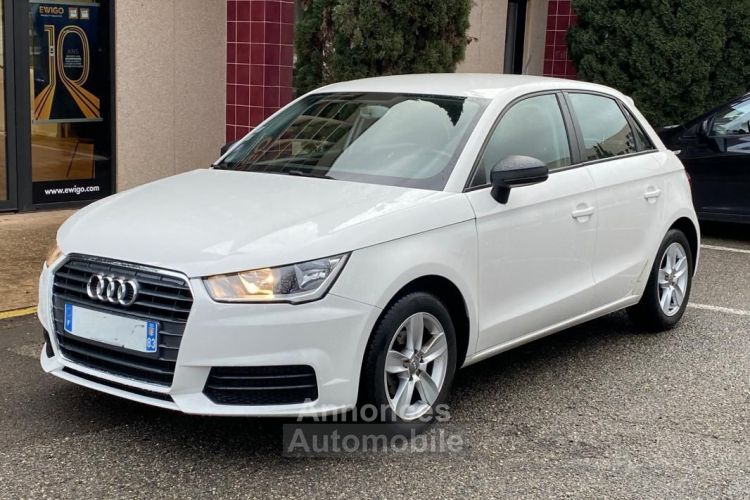 Audi A1 Sportback 1.0 TFSI 82CH AMBIENTE - <small></small> 13.290 € <small>TTC</small> - #2