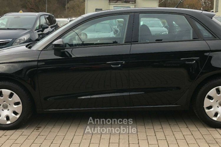 Audi A1 Sportback 1.0 TFSI 95 ULTRA  BM  10/2015 - <small></small> 13.900 € <small>TTC</small> - #12