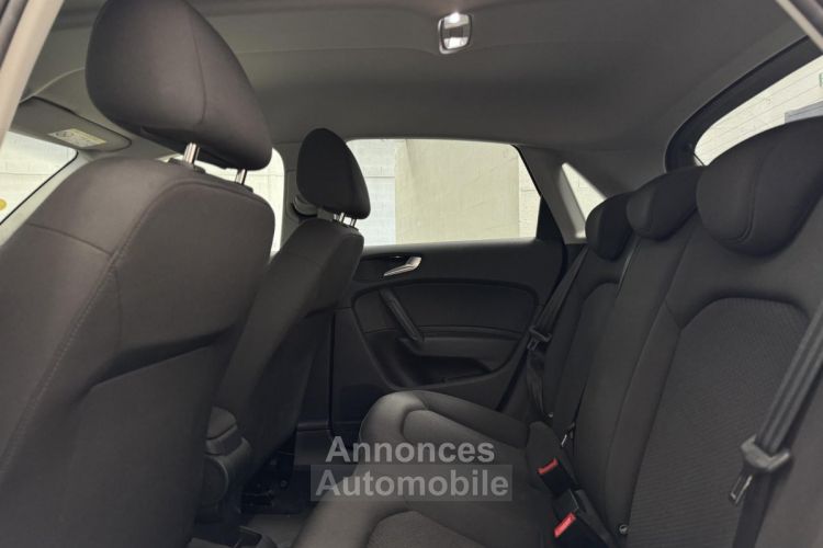 Audi A1 Sportback 1.4 TDi 90 CH AMBIENTE - GARANTIE 6 MOIS - <small></small> 11.490 € <small>TTC</small> - #17