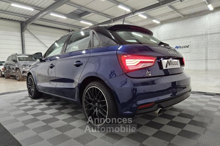 Audi A1 Sportback 1.4 TDi 90 CH S-Tronic Midnight Séries - Première main - <small></small> 15.490 € <small>TTC</small> - #5