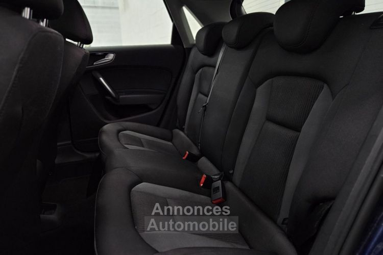 Audi A1 Sportback 1.4 TDi 90 CH S-Tronic Midnight Séries - Première main - <small></small> 15.490 € <small>TTC</small> - #17