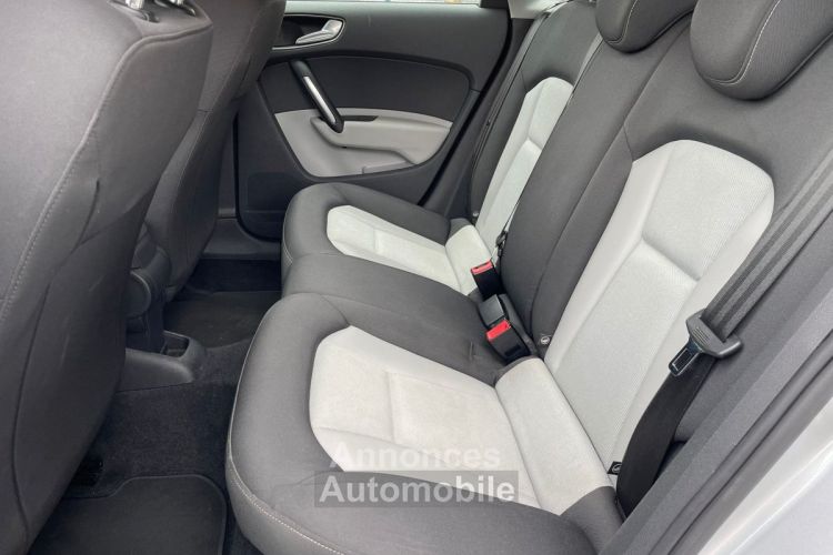 Audi A1 Sportback 1.4 TFSI 122 Ambition (sieges avant chauffant, pallettes au volant, attelage amovible) - <small></small> 13.490 € <small>TTC</small> - #11