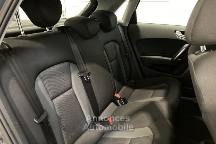 Audi A1 Sportback 1.4 TFSI 125CH S-TRONIC MIDNIGHT SÉRIES - GARANTIE 6 MOIS - <small></small> 15.990 € <small>TTC</small> - #19