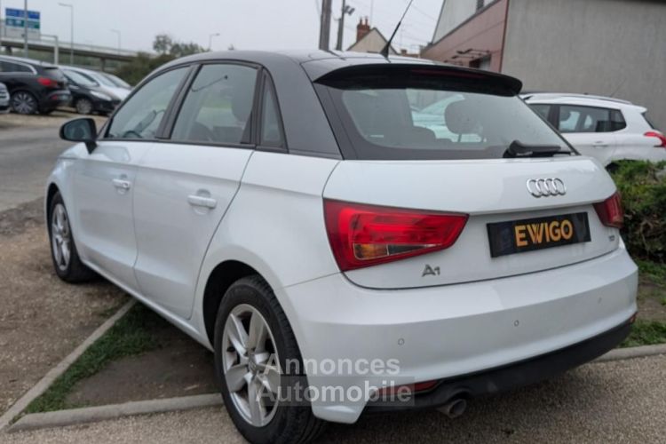 Audi A1 Sportback 1.6 TDI 115 AMBIENTE S-TRONIC BVA - <small></small> 15.990 € <small>TTC</small> - #4