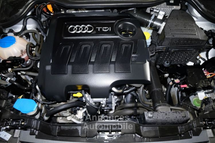 Audi A1 Sportback 1.6 TDI 90CH AMBIENTE - <small></small> 8.990 € <small>TTC</small> - #12