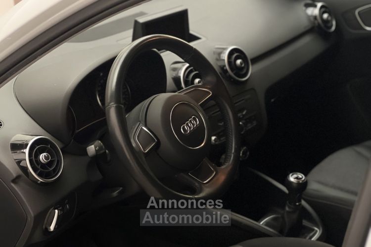 Audi A1 Sportback 1.6 TDI 90CH S-LINE - <small></small> 10.999 € <small>TTC</small> - #11