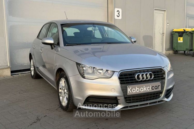 Audi A1 Sportback 1.6 TDi Attraction GPS Garantie 12M - <small></small> 10.890 € <small>TTC</small> - #1