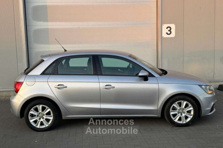 Audi A1 Sportback 1.6 TDi Attraction GPS Garantie 12M - <small></small> 10.890 € <small>TTC</small> - #7