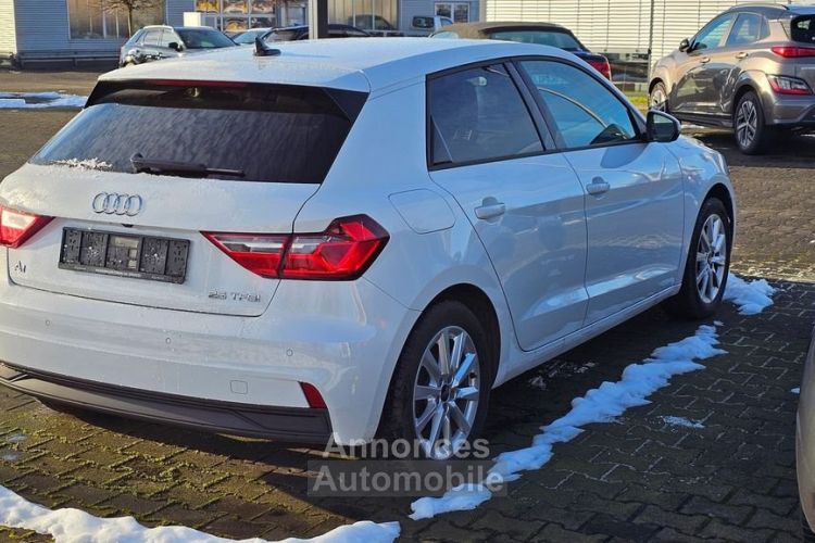 Audi A1 Sportback 25 TFSI Kamera Navi - <small></small> 21.590 € <small>TTC</small> - #2