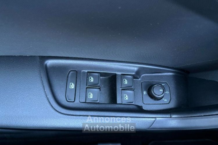 Audi A1 Sportback 30 TFSI 116CH BUSINESS LINE S TRONIC 7 - <small></small> 16.890 € <small>TTC</small> - #10
