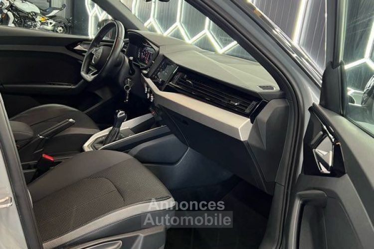 Audi A1 Sportback 30 TFSI line Citycarver Edition One-CARPLAY-SIEGES CHAUFFANTS-INTERIEUR LED - <small></small> 25.990 € <small>TTC</small> - #8