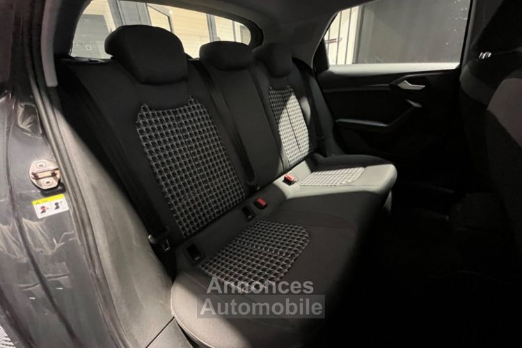 Audi A1 Sportback 35 TFSI 150 CH tronic 7 DESIGN APPLE CARPLAY - <small></small> 19.990 € <small>TTC</small> - #13