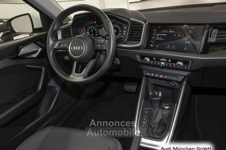 Audi A1 Sportback 40 TFSI 207Ch S-tronic S-Line Caméra / 18 - <small></small> 26.998 € <small></small> - #4