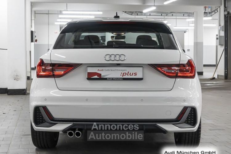 Audi A1 Sportback 40 TFSI 207Ch S-tronic S-Line Caméra / 18 - <small></small> 26.998 € <small></small> - #11