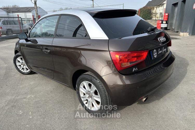 Audi A1 Sportback Ambiente 2014 - <small></small> 9.990 € <small>TTC</small> - #6