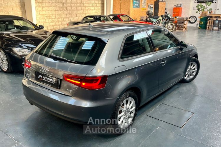 Audi A3 1.2 TFSI Sièges Chauffants, Bluetooth & GPS Carnet complet et factures d’entretien Etat Exceptionnel - <small></small> 13.980 € <small>TTC</small> - #2