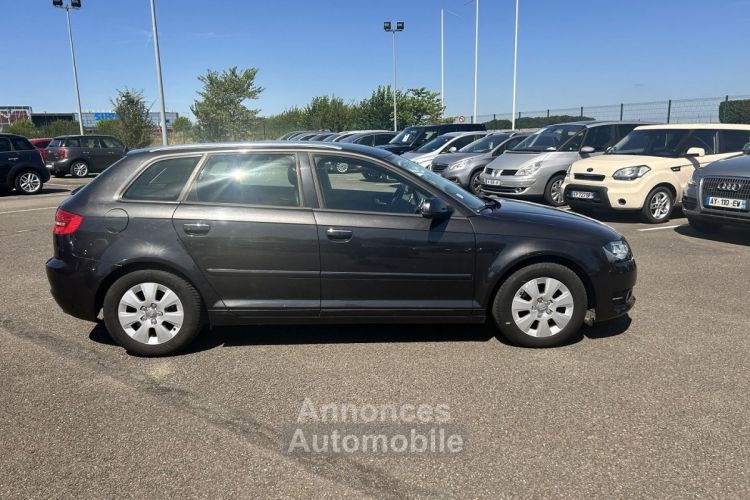 Audi A3 1.6 TDI 105CH DPF START/STOP ATTRACTION3P - <small></small> 11.690 € <small>TTC</small> - #13