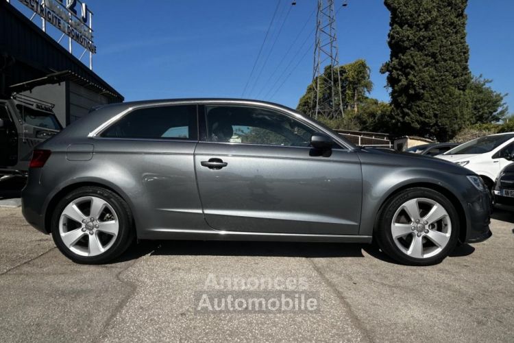 Audi A3 1.6 TDI - 110ch Ambiente - <small></small> 12.990 € <small>TTC</small> - #4