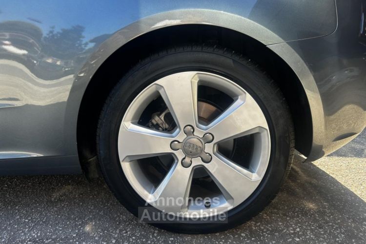 Audi A3 1.6 TDI - 110ch Ambiente - <small></small> 12.990 € <small>TTC</small> - #17