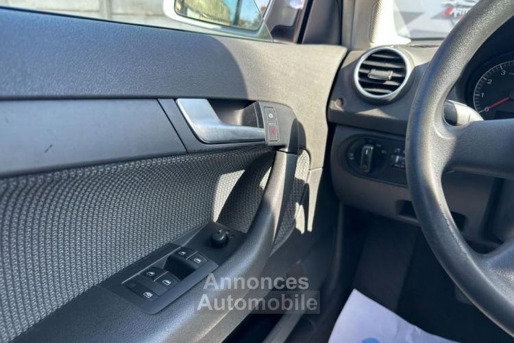 Audi A3 1,6L i - <small></small> 5.490 € <small>TTC</small> - #8