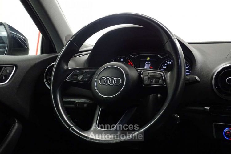 Audi A3 1.6TDi Ambiente STronic - <small></small> 16.990 € <small>TTC</small> - #12
