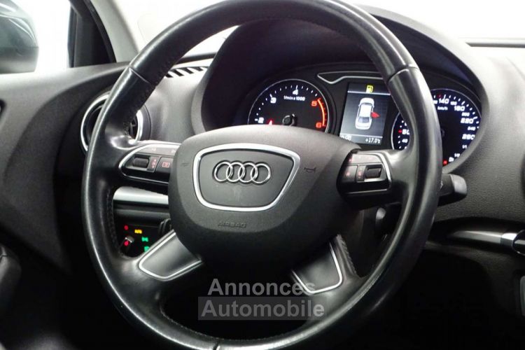 Audi A3 1.6TDi Sedan Ambition STronic CUIR-XENON-NAVI-PARK - <small></small> 12.490 € <small>TTC</small> - #6