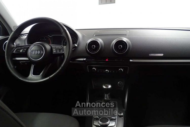 Audi A3 1.6TDi Sedan Design - <small></small> 17.890 € <small>TTC</small> - #9