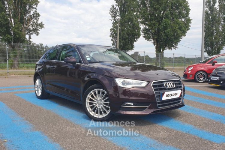 Audi A3 2.0Tdi - 150 - BV S-Tronic  7 COULEUR RARE SHIRAZROT METALLIC !! - <small></small> 14.890 € <small>TTC</small> - #2