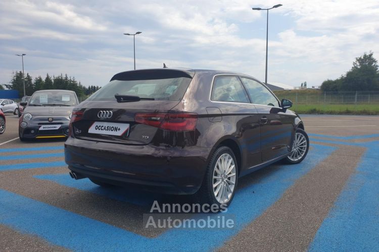 Audi A3 2.0Tdi - 150 - BV S-Tronic  7 COULEUR RARE SHIRAZROT METALLIC !! - <small></small> 14.890 € <small>TTC</small> - #5