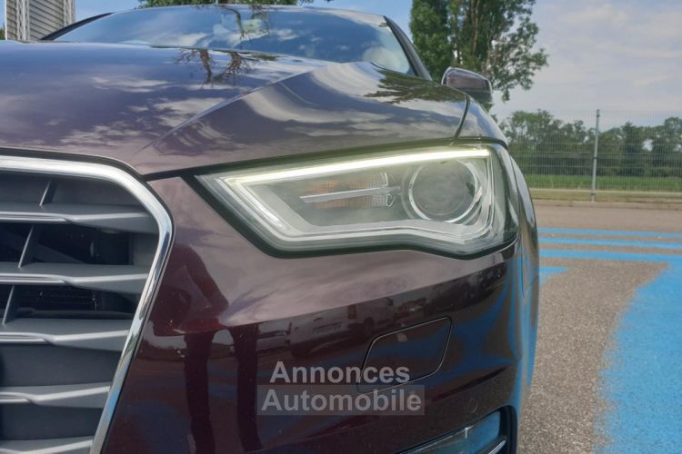 Audi A3 2.0Tdi - 150 - BV S-Tronic  7 COULEUR RARE SHIRAZROT METALLIC !! - <small></small> 14.890 € <small>TTC</small> - #46