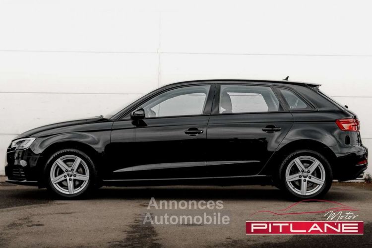 Audi A3 30 TDi S-TRONIC CUIR SIEGES CHAUFFANT LED ! - <small></small> 19.490 € <small>TTC</small> - #2