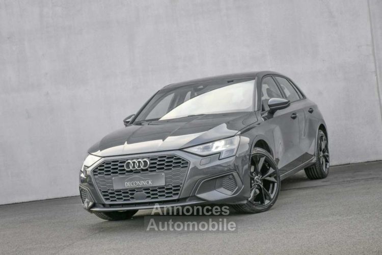 Audi A3 30 TFSI - CAMERA - PANO - LEDER - LED - CARPLAY - ACC - 19' RS - - <small></small> 26.990 € <small>TTC</small> - #1