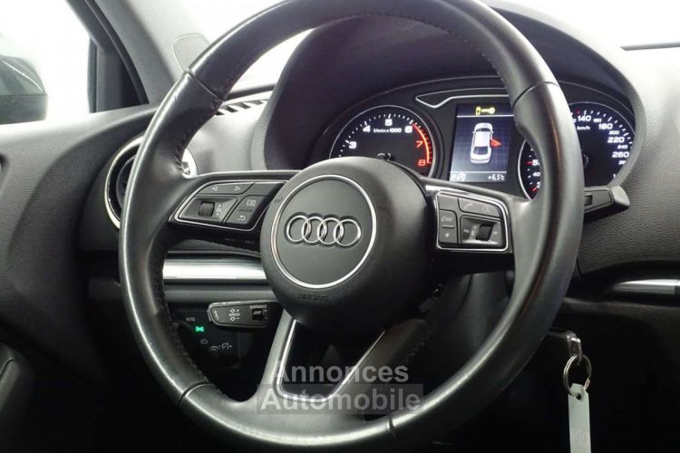 Audi A3 30TFSI Sedan Sportline - <small></small> 18.990 € <small>TTC</small> - #6