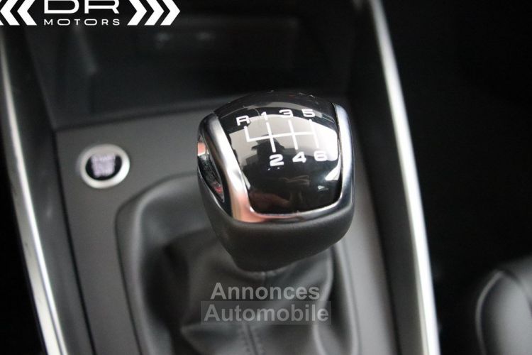 Audi A3 35TFSi BUSINESS EDITION - LED LEDER VIRTUAL COCKPIT - <small></small> 23.995 € <small>TTC</small> - #29