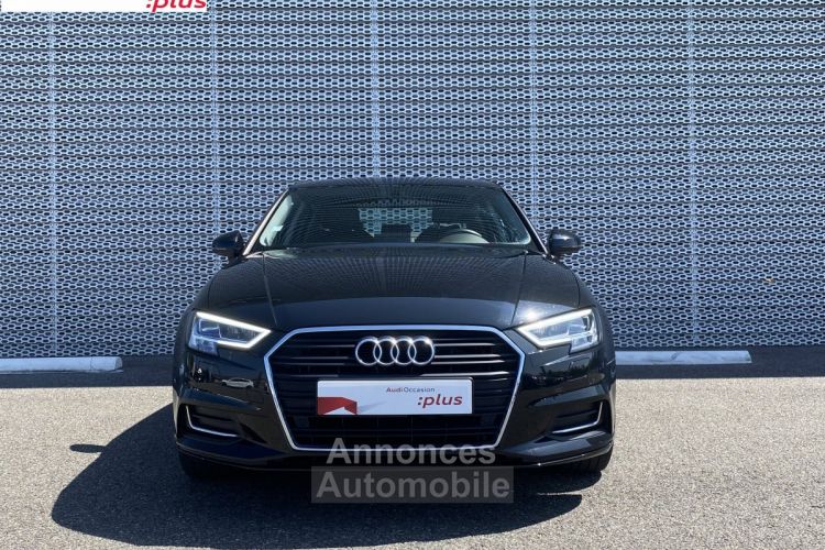 Audi A3 Berline 1.5 TFSI CoD 150 S tronic 7 Design Luxe - <small></small> 22.490 € <small>TTC</small> - #2