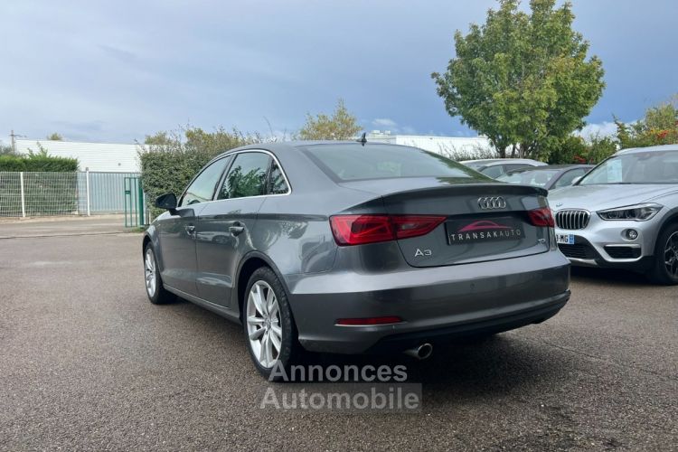 Audi A3 Berline 1.6 TDI 110 Ambiente - SUIVI D'ENTRETIEN - EMBR OK - DISTRI OK - <small></small> 10.990 € <small>TTC</small> - #3