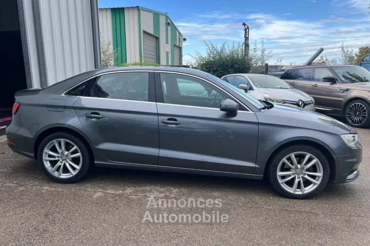 Audi A3 Berline 1.6 TDI 110 Ambiente - SUIVI D'ENTRETIEN - EMBR OK - DISTRI OK - <small></small> 10.990 € <small>TTC</small> - #8