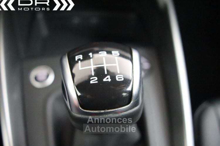 Audi A3 Berline 30TFSI 'NEW MODEL!!' - LEDER NAVIGATIE LED VIRTUAL COCKPIT - <small></small> 23.995 € <small>TTC</small> - #29