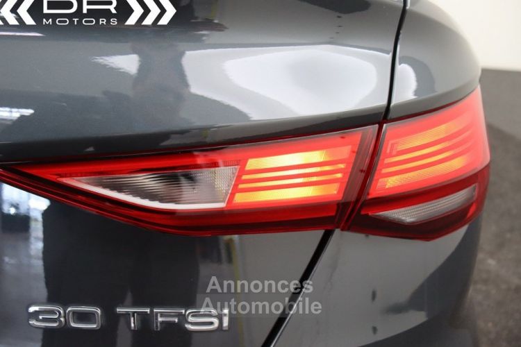 Audi A3 Berline 30TFSI 'NEW MODEL!!' - LEDER NAVIGATIE LED VIRTUAL COCKPIT - <small></small> 23.995 € <small>TTC</small> - #48
