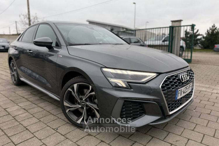 Audi A3 Berline 35 TFSI 150ch S line Plus Stronic7 - <small></small> 30.890 € <small>TTC</small> - #1