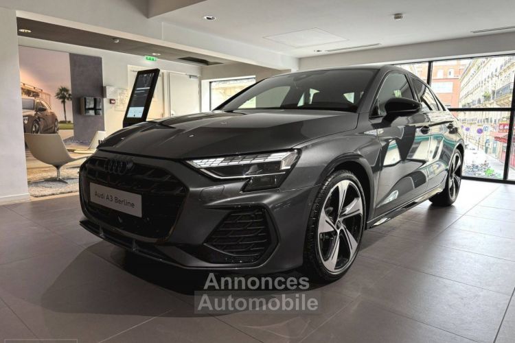 Audi A3 Berline 35 TFSI Mild Hybrid 150 S tronic 7 S line - <small></small> 49.980 € <small>TTC</small> - #1