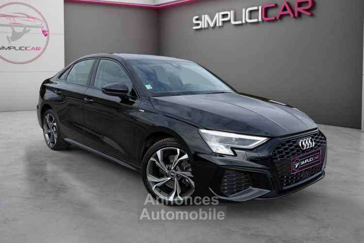 Audi A3 BERLINE 35 TFSI MILD HYBRIDE S-LINE GARANTIE 12 MOIS* FULL LEDS* PACK SPORT BLACK* CAMERA DE RECUL* - <small></small> 26.990 € <small>TTC</small> - #1