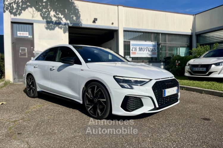 Audi A3 Berline IV 35 TFSI 150ch S line S tronic 7 - <small></small> 27.990 € <small>TTC</small> - #3