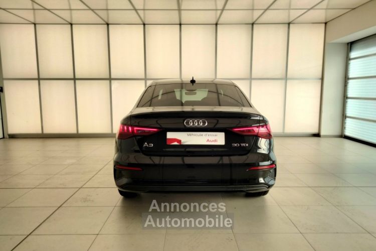 Audi A3 Berline NF NF 30 TDI 116CH S TRONIC 7 FINITION BUSINESS LINE - <small></small> 37.890 € <small>TTC</small> - #13